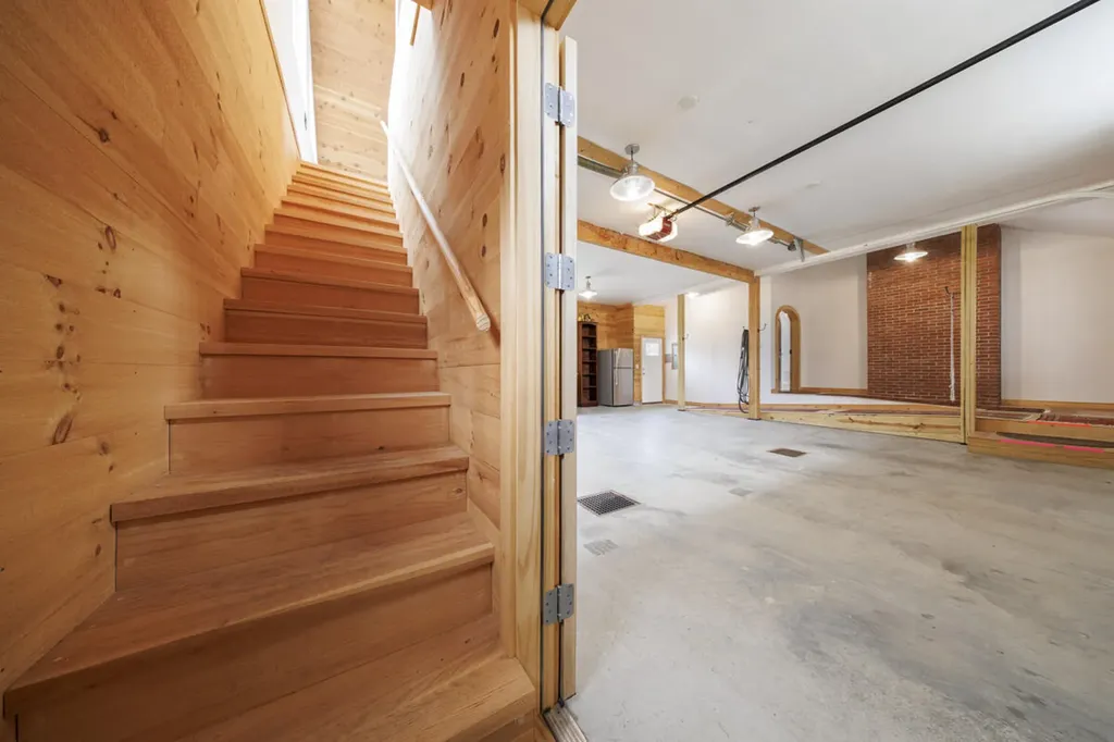 48 Oak Point Road Deer Isle ME 04627