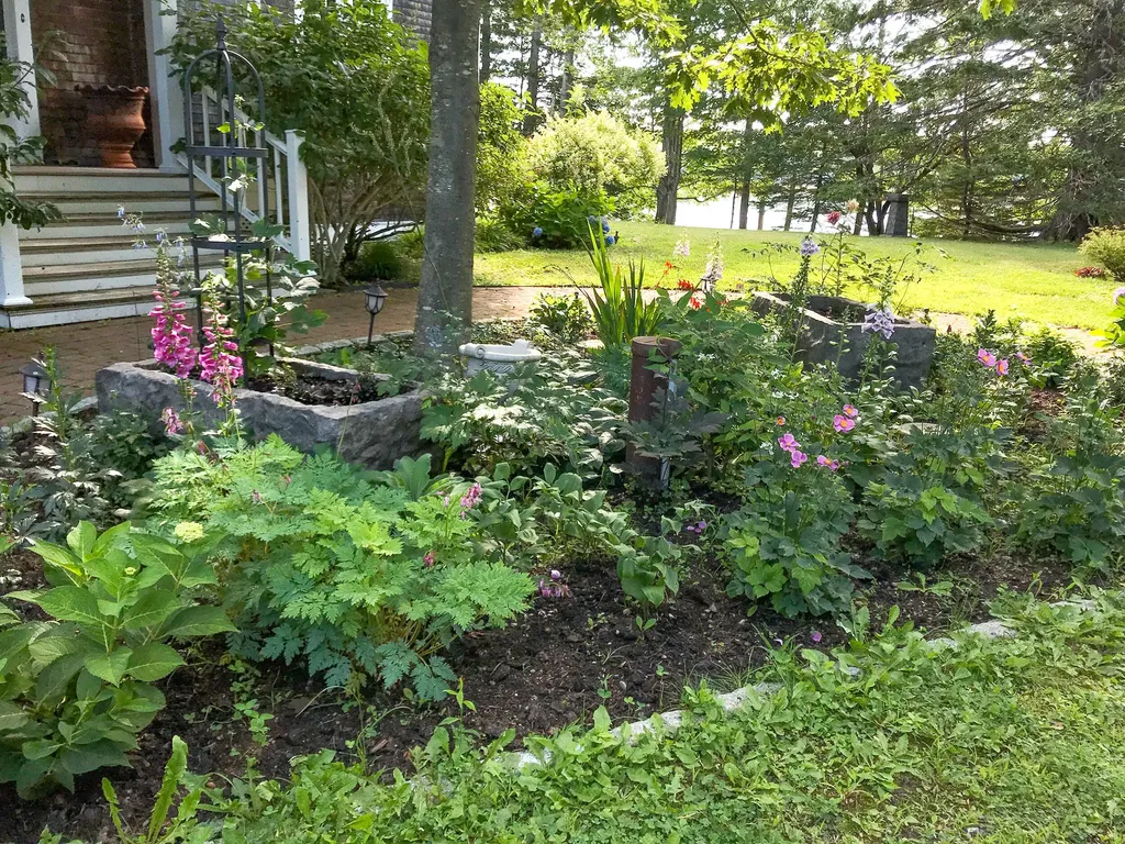 48 Oak Point Road Deer Isle ME 04627