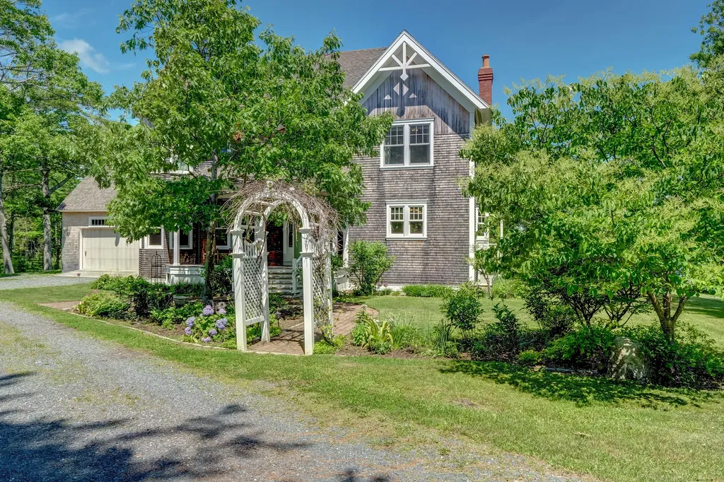 48 Oak Point Road Deer Isle ME 04627