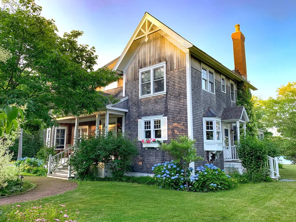 48 Oak Point Road Deer Isle ME 04627