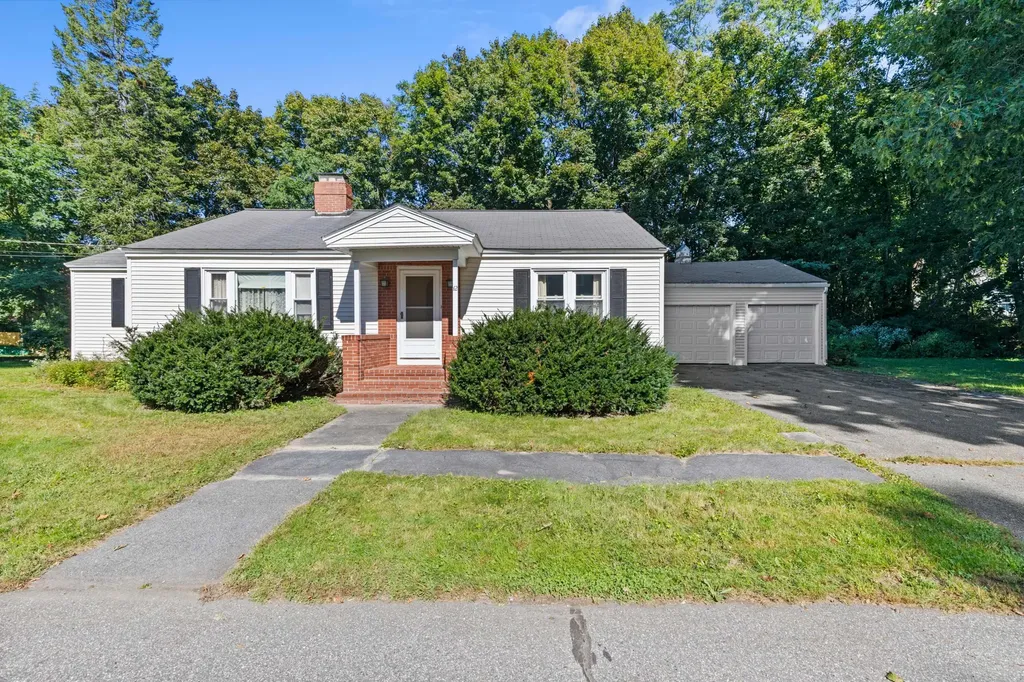 42 Anson Road Portland ME 04102