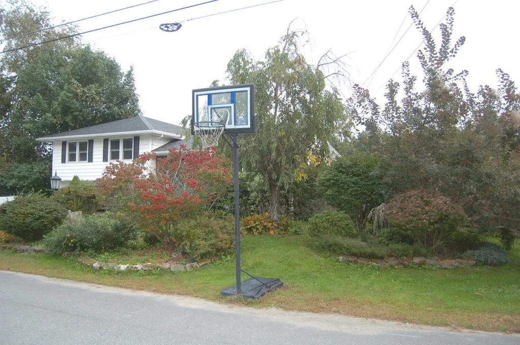 111 Dewitt Avenue Bangor ME 04401