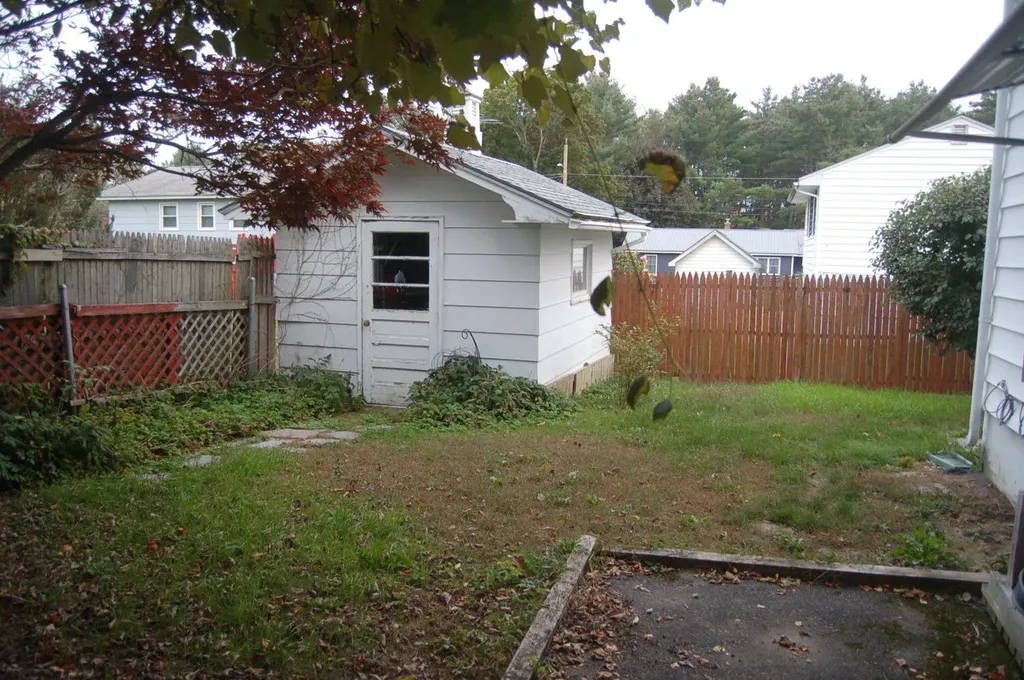 111 Dewitt Avenue Bangor ME 04401