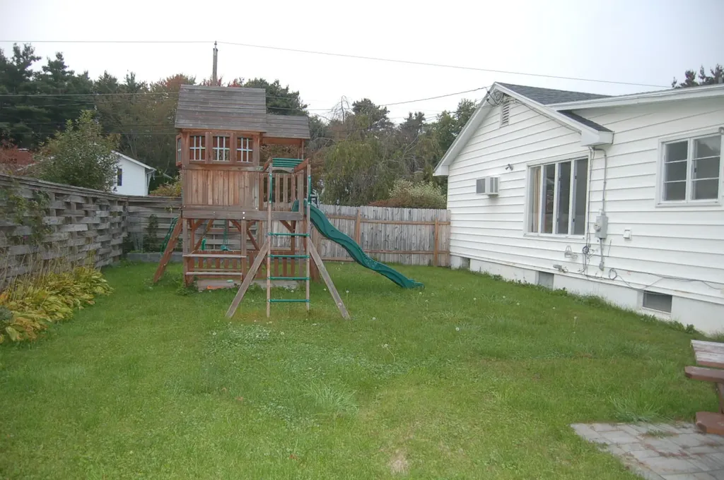 111 Dewitt Avenue Bangor ME 04401