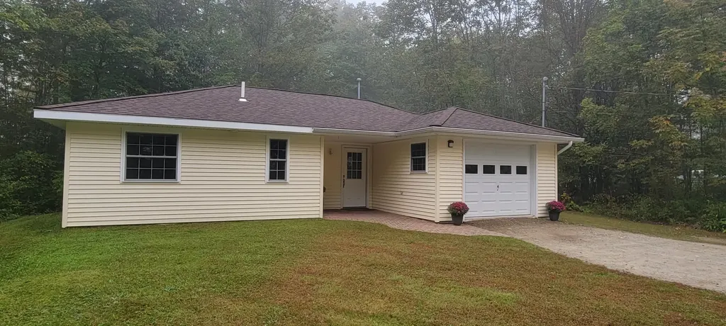 15 Bigelow Hill Road Fairfield ME 04937