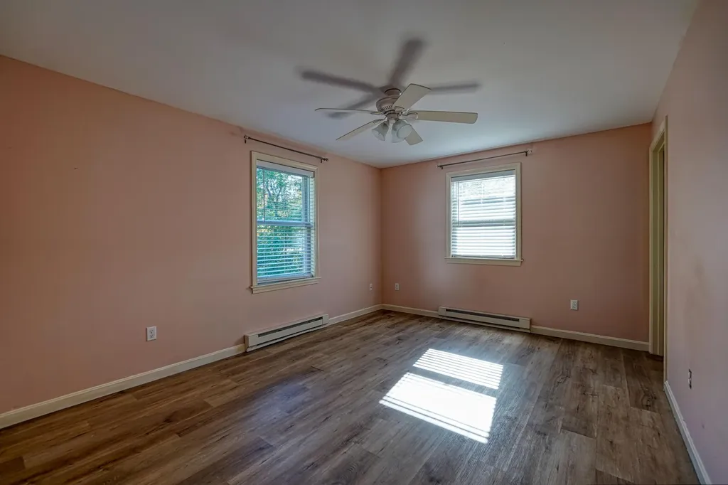 29 Heritage Road Oakland ME 04963