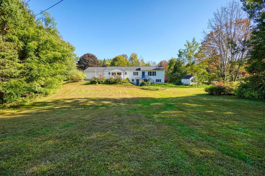 29 Heritage Road Oakland ME 04963