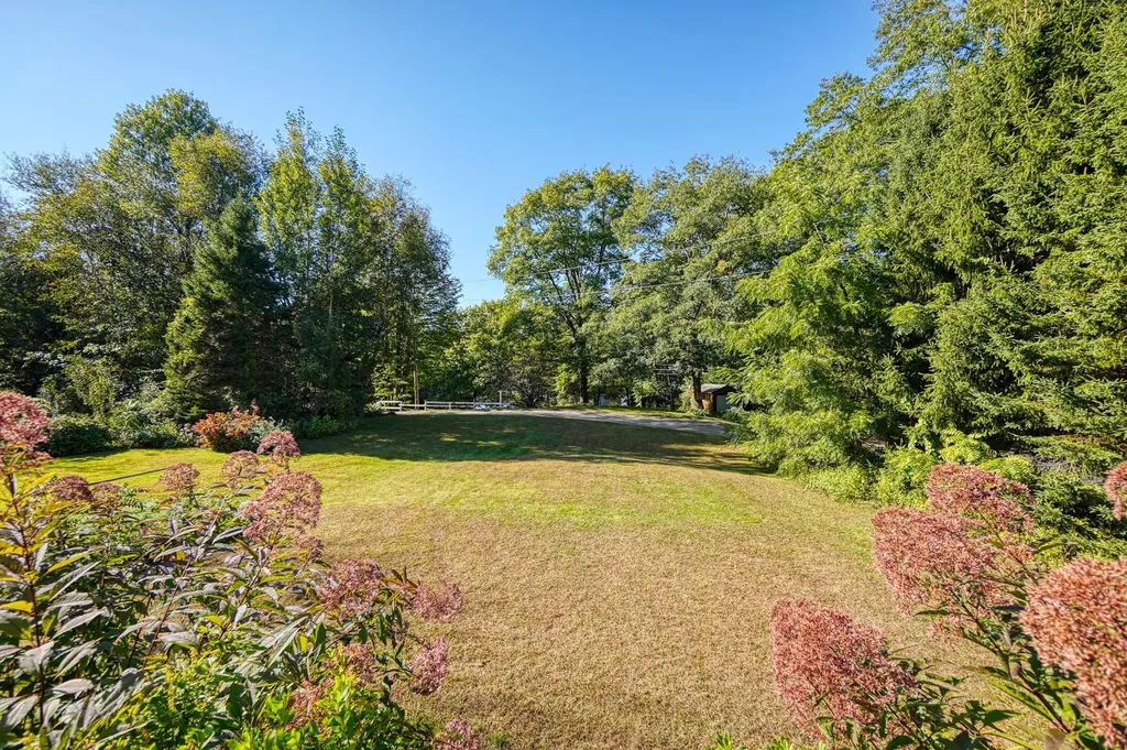 29 Heritage Road Oakland ME 04963