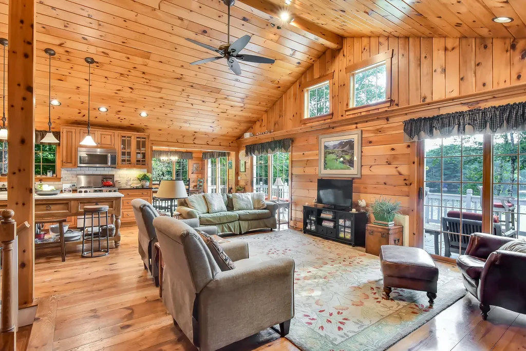 76 Pine Point Lane Winthrop ME 04364