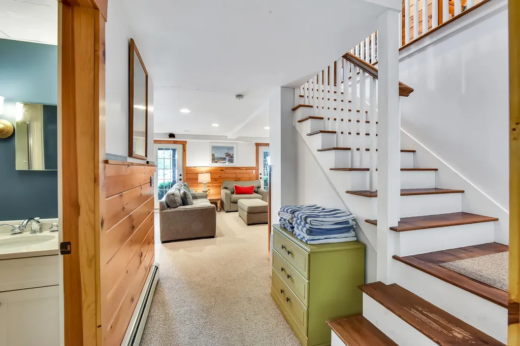 76 Pine Point Lane Winthrop ME 04364