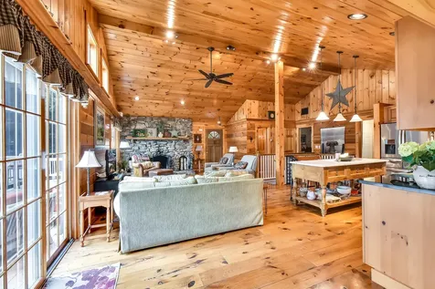 76 Pine Point Lane Winthrop ME 04364