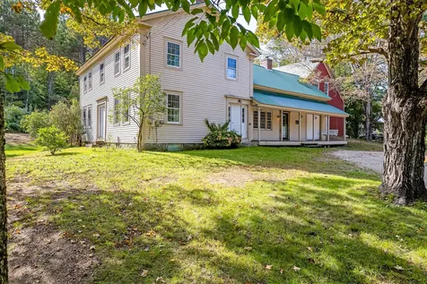 4 River Road Buckfield ME 04220