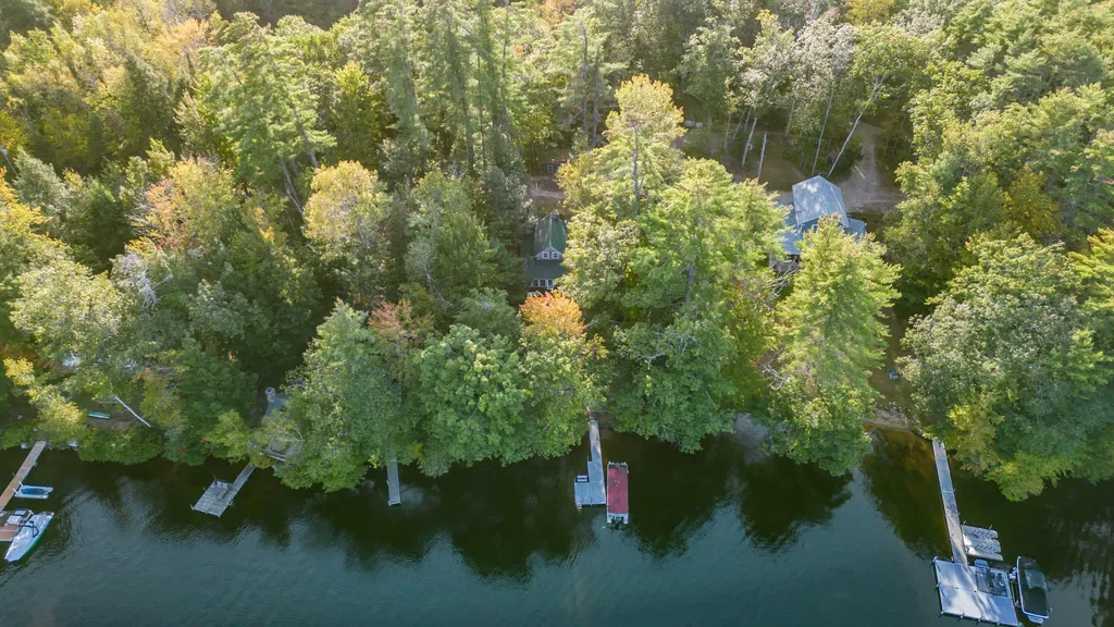 102 Tracy Lane Norway ME 04268