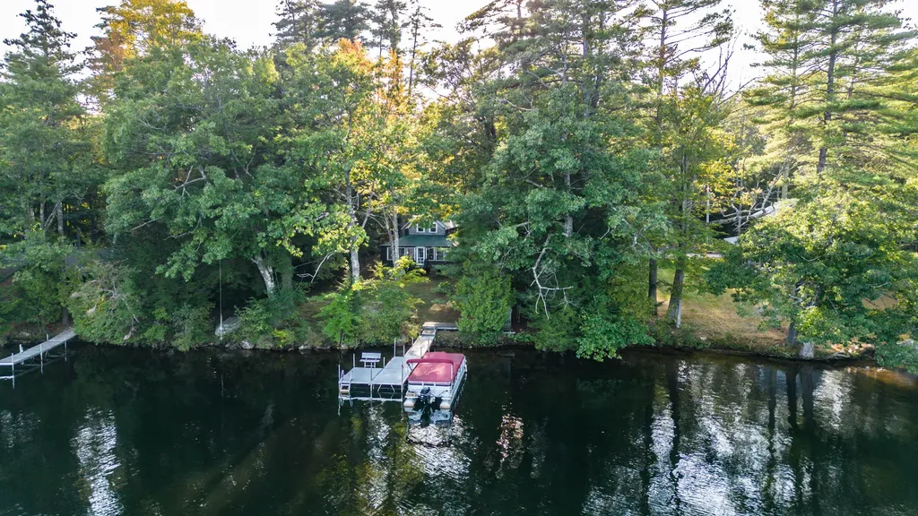 102 Tracy Lane Norway ME 04268