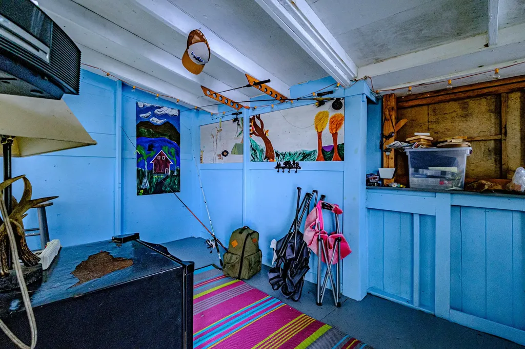 102 Tracy Lane Norway ME 04268