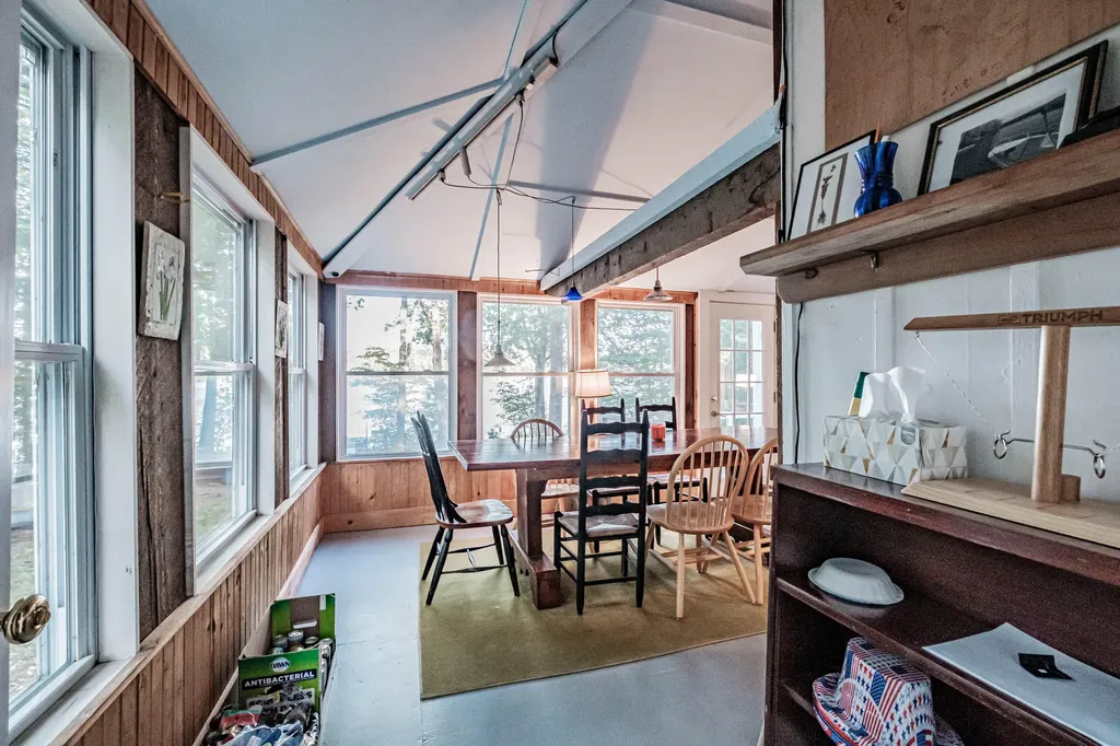 102 Tracy Lane Norway ME 04268