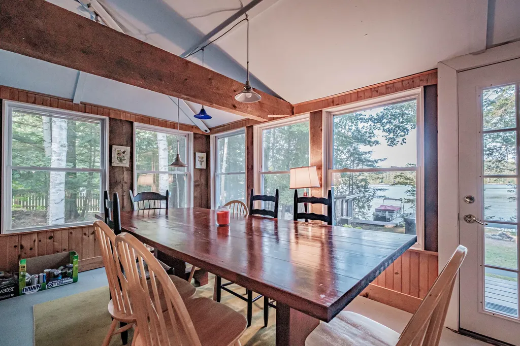 102 Tracy Lane Norway ME 04268