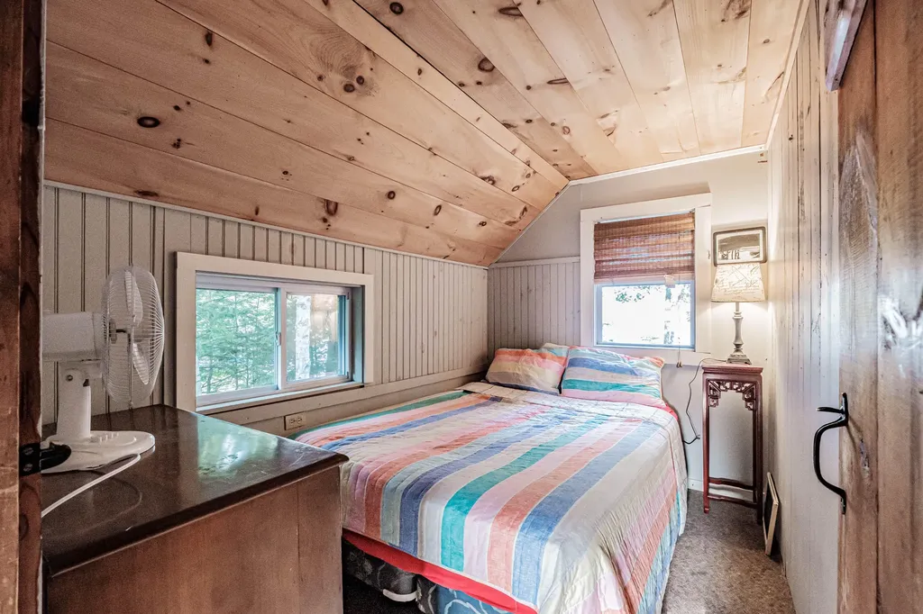 102 Tracy Lane Norway ME 04268