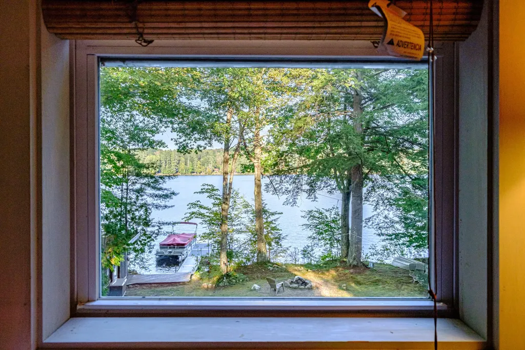 102 Tracy Lane Norway ME 04268