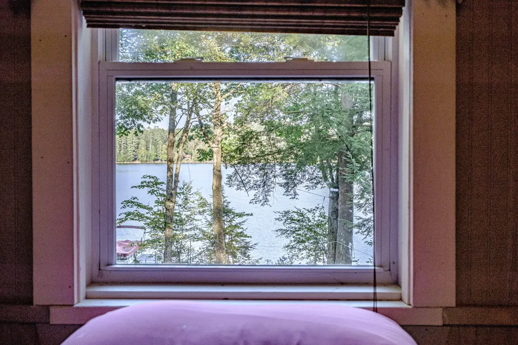 102 Tracy Lane Norway ME 04268