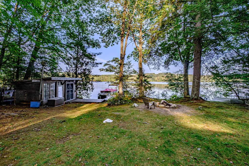 102 Tracy Lane Norway ME 04268