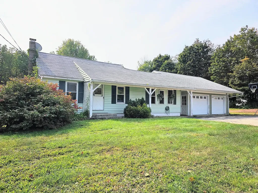 902 Foxes Ridge Road Acton ME 04001