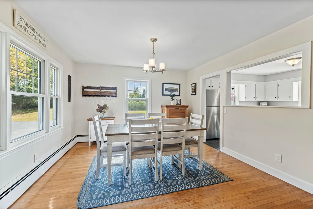 731 River Road Brunswick ME 04011