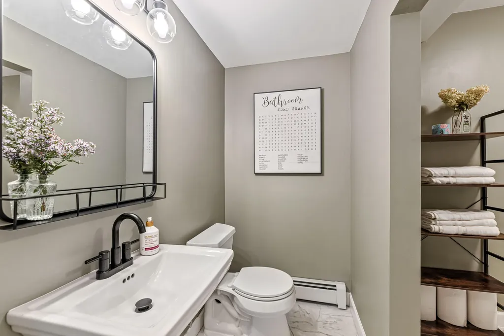 731 River Road Brunswick ME 04011