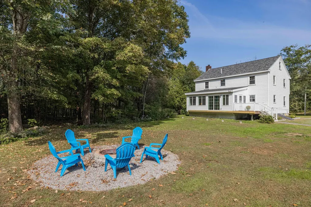 731 River Road Brunswick ME 04011