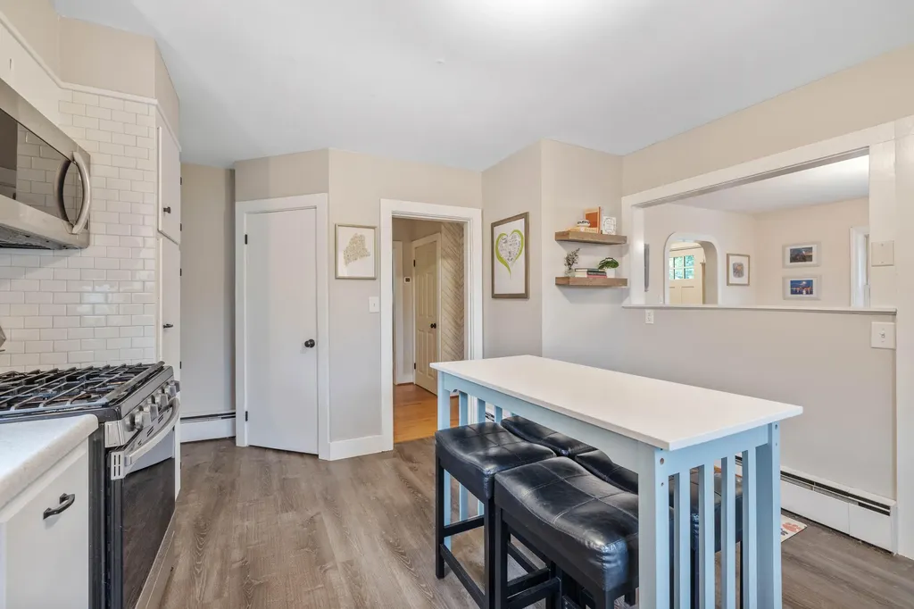 731 River Road Brunswick ME 04011