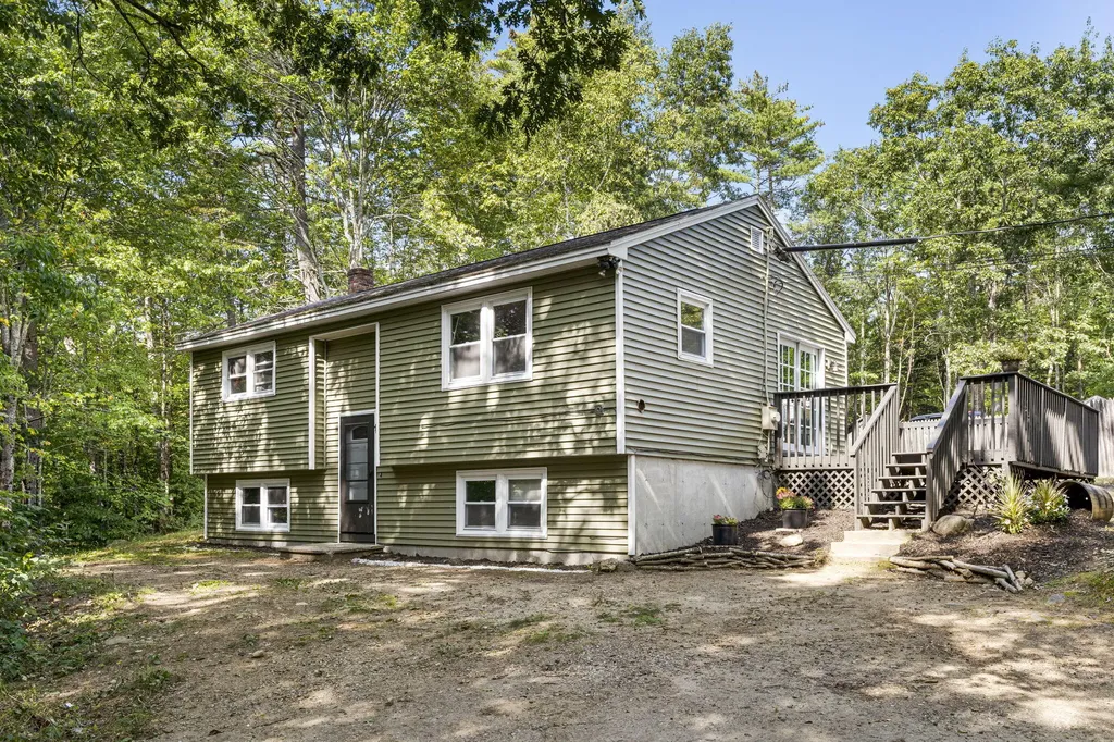35 Glen Drive Casco ME 04015
