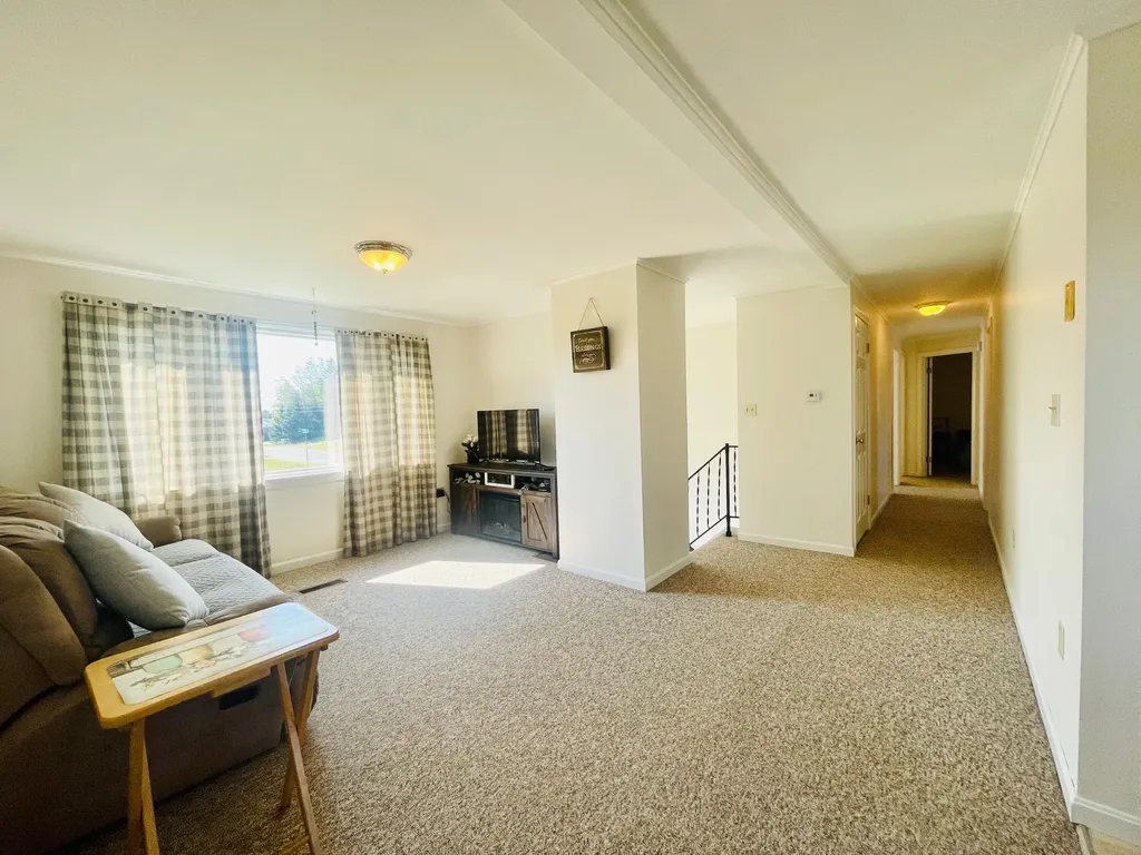 6 Smithfield Drive Machias ME 04654