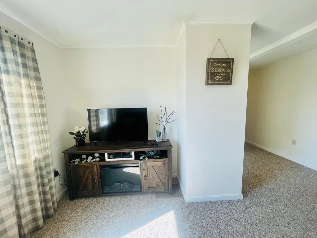 6 Smithfield Drive Machias ME 04654