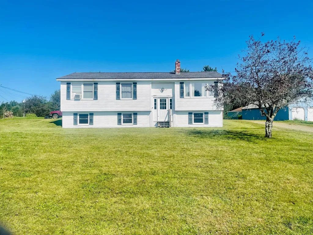6 Smithfield Drive Machias ME 04654