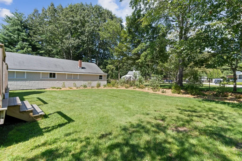 43 Longfellow Avenue Brunswick ME 04011