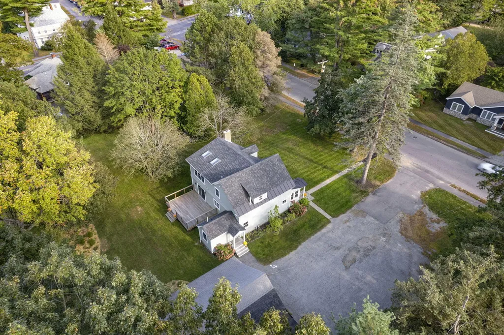 43 Longfellow Avenue Brunswick ME 04011