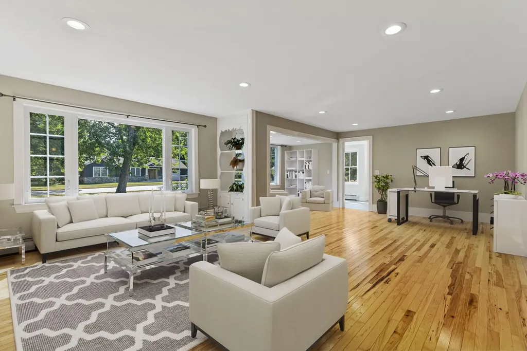 43 Longfellow Avenue Brunswick ME 04011