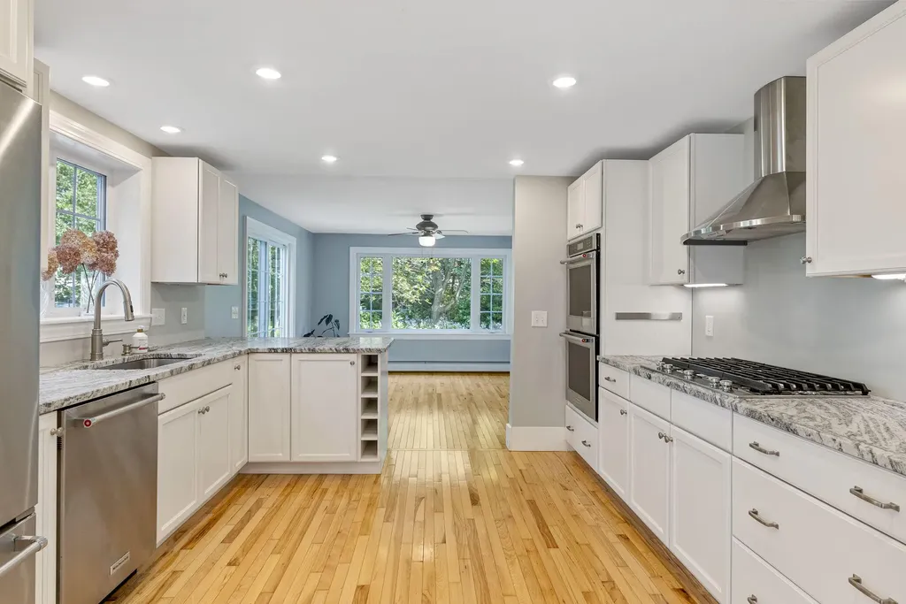 43 Longfellow Avenue Brunswick ME 04011