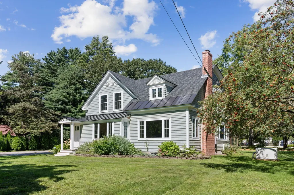 43 Longfellow Avenue Brunswick ME 04011