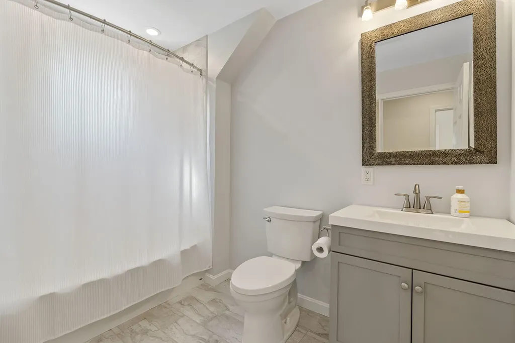 43 Longfellow Avenue Brunswick ME 04011