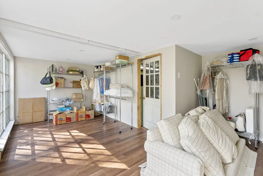 43 Longfellow Avenue Brunswick ME 04011