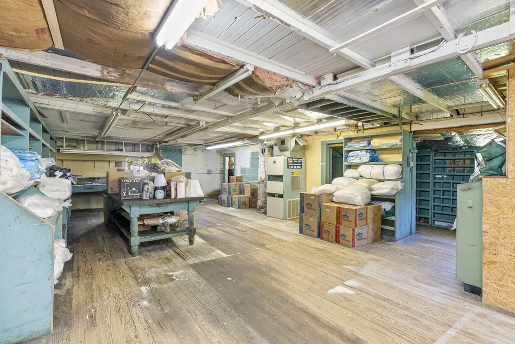 43 Longfellow Avenue Brunswick ME 04011
