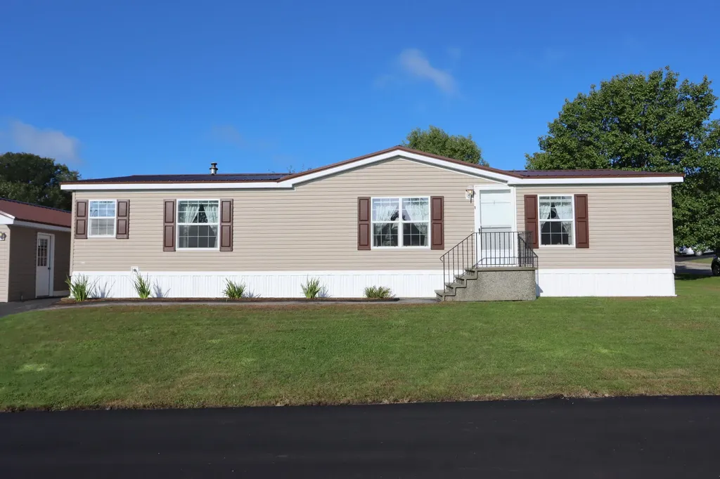 1 Anita Street Sabattus ME 04280