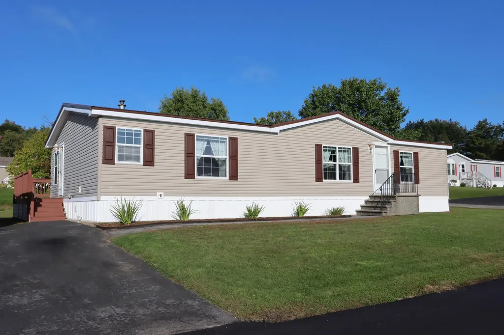 1 Anita Street Sabattus ME 04280