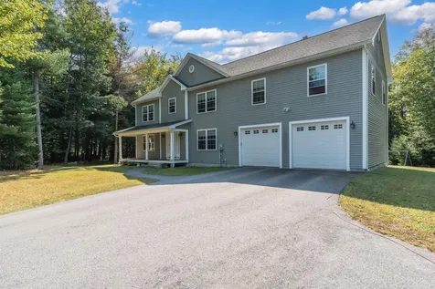 24 Valley Brook Drive Freeport ME 04032