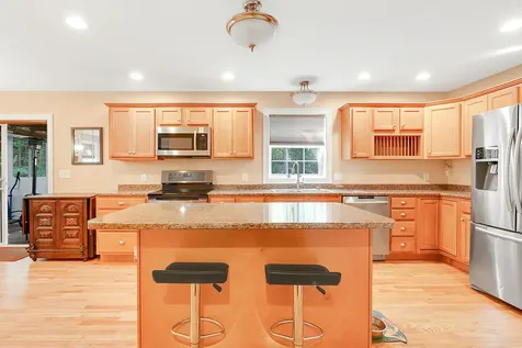 24 Valley Brook Drive Freeport ME 04032