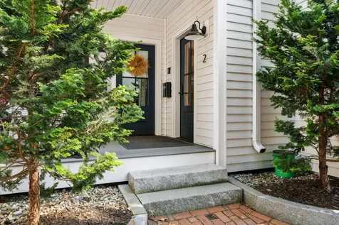 44 Quebec Street Portland ME 04101