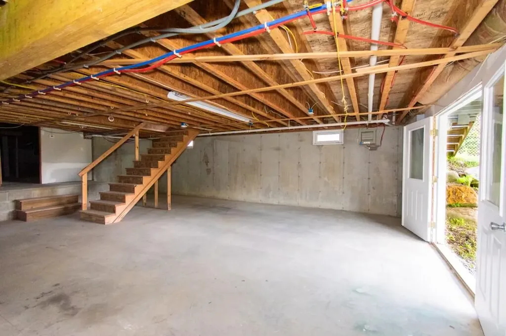230 Mountain Road Saint Albans ME 04971
