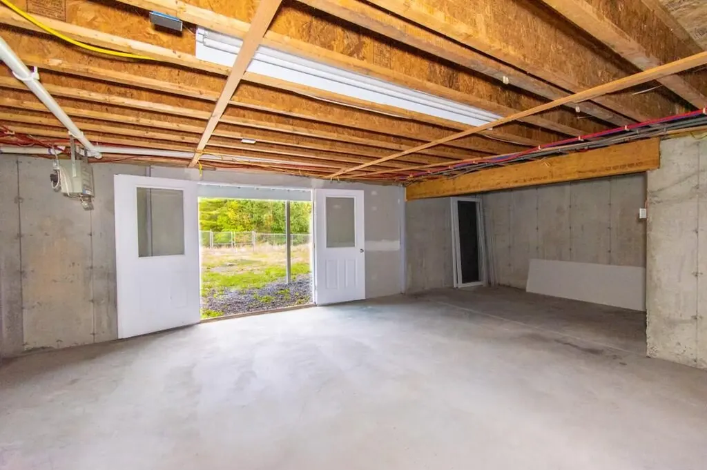 230 Mountain Road Saint Albans ME 04971