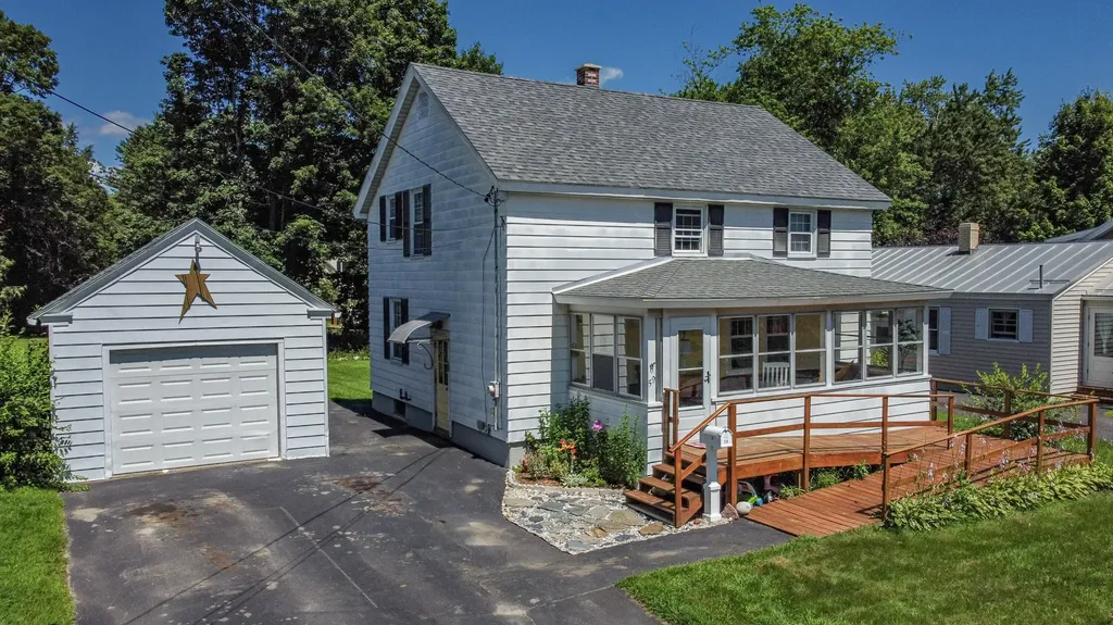 59 Francis Street Waterville ME 04901